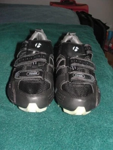 Bontrager Womens Race WSD Mountain Bike Cycling Shoes Black 2 Bolt US size 8 M - Picture 1 of 7