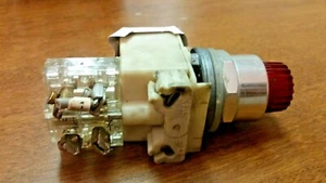 Square D	Pilot Light Module Red Push button 9001-KM38LR   #4033 - Picture 1 of 7