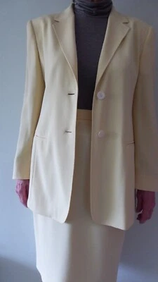 Traje chaqueta y falda MAX MARA pura lana prímula. Muy buen estado Talla 10 Foto 1 de 4