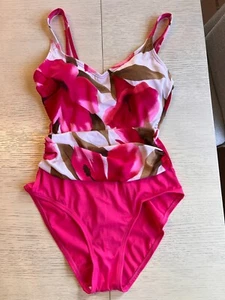 White Stag 1 Piece Swimsuit Bathing Suit Size Missy S 4/6 Pink Floral Tropical - Picture 1 of 6