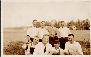 Postcard RPPC 1920's Framing Family Sunday Clothing - Picture 1 of 2