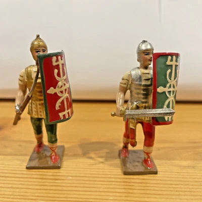 Mignot(?) - Dos soldados romanos con escudos Foto 1 de 4