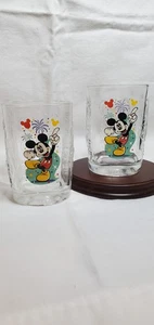 2er Set Vintage Walt Disney World McDonalds Mickey Mouse Feier Gläser 2000  - Bild 1 von 6