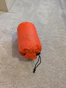 Mountain Survival Shelter - Picture 1 of 4