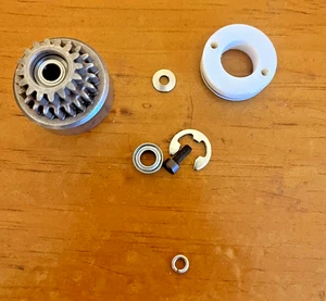 REDCAT RACING TORNADO S30 STOCK Clutch Bell with Hardware - Picture 1 of 3