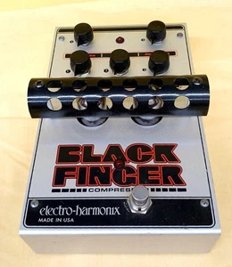 Electro-Harmonix Black Finger Vacuum Tube Compressor Pedal with Dual Optocells - Picture 1 of 7