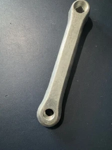 ! VINTAGE ALLOY COTTERLESS LEFT CRANK ARM 168 MM UNUS ED MARKED UP CONDITION - Picture 1 of 4