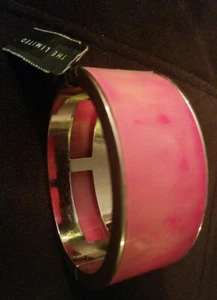 the limited pink marble & gold hinged bracelet NWT - Picture 1 of 5
