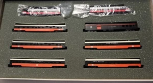 Con-Cor N Scale McGinnis Set New Haven  PA-1 Diesel & 6 Cars - Picture 1 of 14