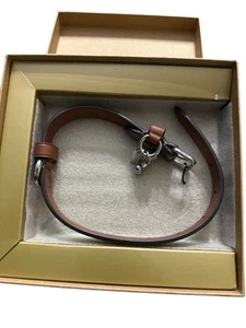 COACH Talla S Collar de Perro Caqui SIG C Lona Recubierta Sillín Cuero Borde NUEVO $128 - Imagen 1 de 3