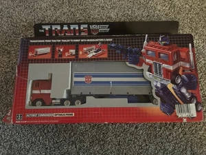 Hasbro Takara Transformers G1 Optimus Prime Cab Action Figure 1984 - Picture 1 of 13