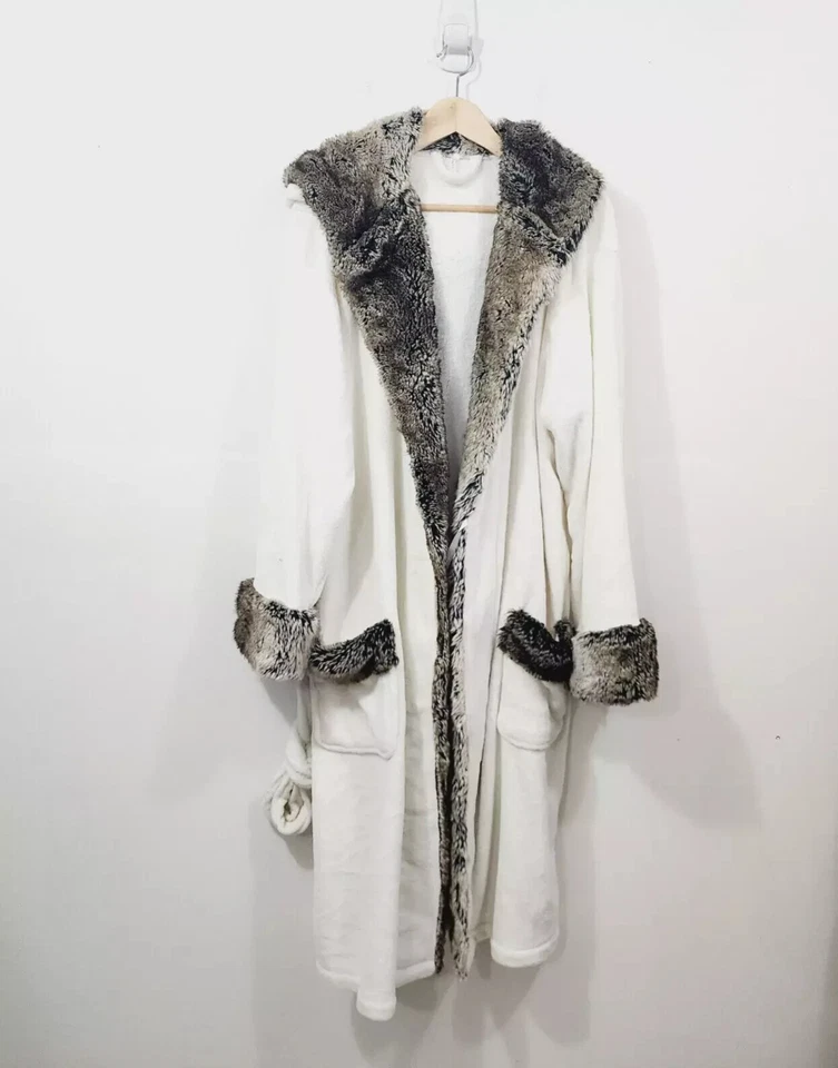 Bata forrada Pottery Barn Ombre piel sintética grande L gris ribete felpa suave NUEVA con etiqueta Foto 1 de 4