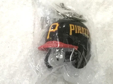 New Sealed 1999 MLB Pittsburgh Pirates Batting Helmet Keyring JFSports NO OTHERS Cover