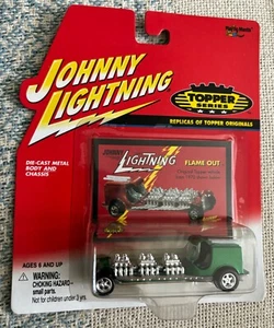 JOHNNY LIGHTNING TOPPER SERIES FLAME OUT Green - Picture 1 of 2