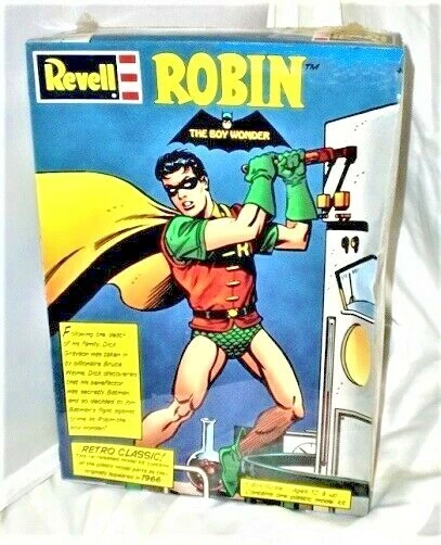 Revell Robin The Boy Wonder Retro 1966 Model Hallmark USA 1999 in Plastic