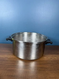 Saladmaster Horno Holandés Olla Sin Tapa 6 Qt 18-8 Tri-Clad Acero Inoxidable - Imagen 1 de 5