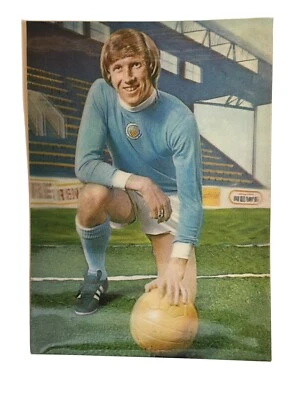 The Sun 3-D Gallery of Football Stars 1972-1973 - COLIN BELL (MANCHESTER CITY) - Image 1 of 2