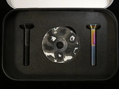 Tampa superior de fibra de carbono White Storm para fone de ouvido BMX Mountain Road sem rosca 1 1/8” - Imagem 1 de 2