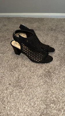 Unisa Black Open Toe Ankle Bootie Block Heel With Adjustable Ankle Strap Size 8 - Image 1 of 4