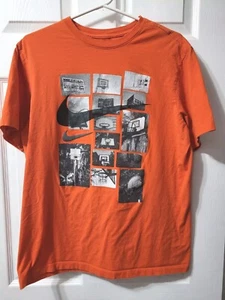 The Nike T-Shirt orange Basketball schwarz Swoosh Herren mittelkurzarm - Bild 1 von 10