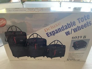 Deluxe New Expandable Travel Carry Spacious Storage Tote with Wheels - Picture 1 of 2