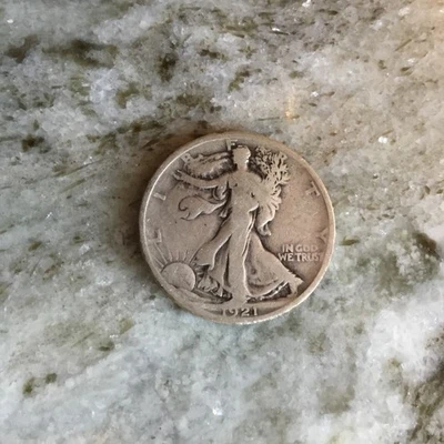 KEY DATE  1921 WALKING LIBERTY SILVER HALF DOLLAR 50c - Image 1 of 4