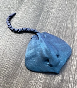 3d Printed Stingray Animal Fish Ocean Articulated fidget Toy Kids Deco Nicecolor - Picture 1 of 3