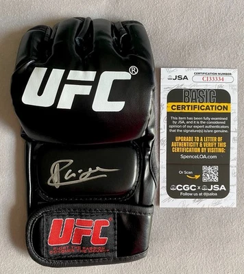 UFC CHAMPION- ALEXANDRE PANTOJA AUTOGRAPH UFC/MMA FIGHT GLOVE JSA CI33334 - Image 1 of 2