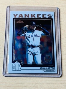 Tarjeta base Derek Jeter Topps 2004 cromada #20 - Yankees de Nueva York - Imagen 1 de 2