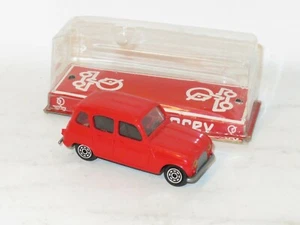 1/43 Plastigram de Norev #353 - Made in France - Renault 4 L Berline - Red - Picture 1 of 4