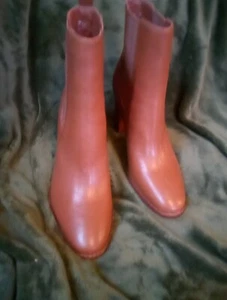 Lauren Ralph Lauren Women Mylah Tall Heel Chelsea Booties Size US 9B Tan Leather - Picture 1 of 5