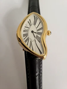 NEW Paris Pin Time Salvador Dali Women's Quartz Watch BEAUTIFUL - Picture 1 of 4