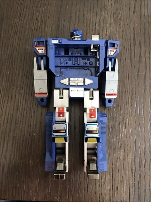 Vtg G1 Transformers Soundwave Original Takara 74 83 Date See Photos As Is - Image 1 of 4