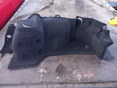 ALFA ROMEO GT 2003-2010 LADO DEL CONDUCTOR MALETERO TRASERO MOLDURA ALFOMBRA 01560431090 Foto 1 de 2