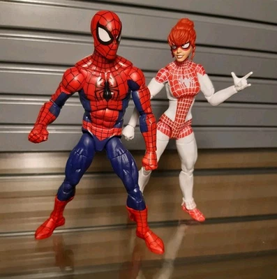 Spiderman Figures Marvel Legends Spinnerette Mary Jane comics 6" toy set Hasbro - Image 1 of 4