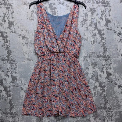 Mini Vestido LUSH Anthropologie Floral Sin Mangas Cuello en V Cintura Cincha Para Mujer Grande Foto 1 de 4