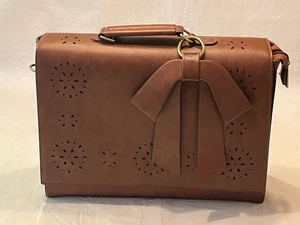 Ecosusi Vegan Leather Briefcase/laptop sleeve Never used-shoulder strap missing - Picture 1 of 7