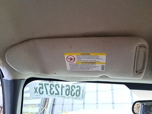 Lh Driver Side Sun Visor/Sunvisor 2006 Silverado Truck/Pickup 2500 Sku#4204353 - Picture 1 of 6