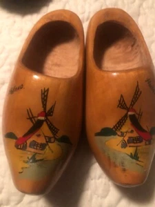 vintage dutch wooden shoes clogs - Picture 1 of 4