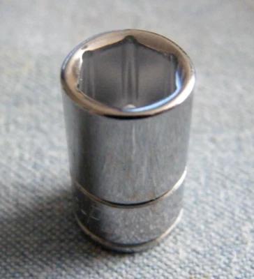 Blue Point 10mm 6 point 1/4" drive socket BLPSM1410 shallow NEW unused - Image 1 of 4