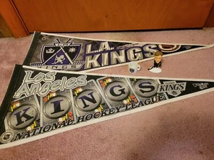NHL Hockey Vintage Set Of Los Angeles Kings Pennants - Picture 1 of 5