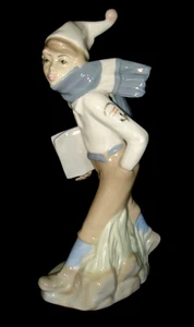 VTG Casades Porcelain Figurine Boy Walking in the Wind Glazed Made in Spain Mint - Picture 1 of 12