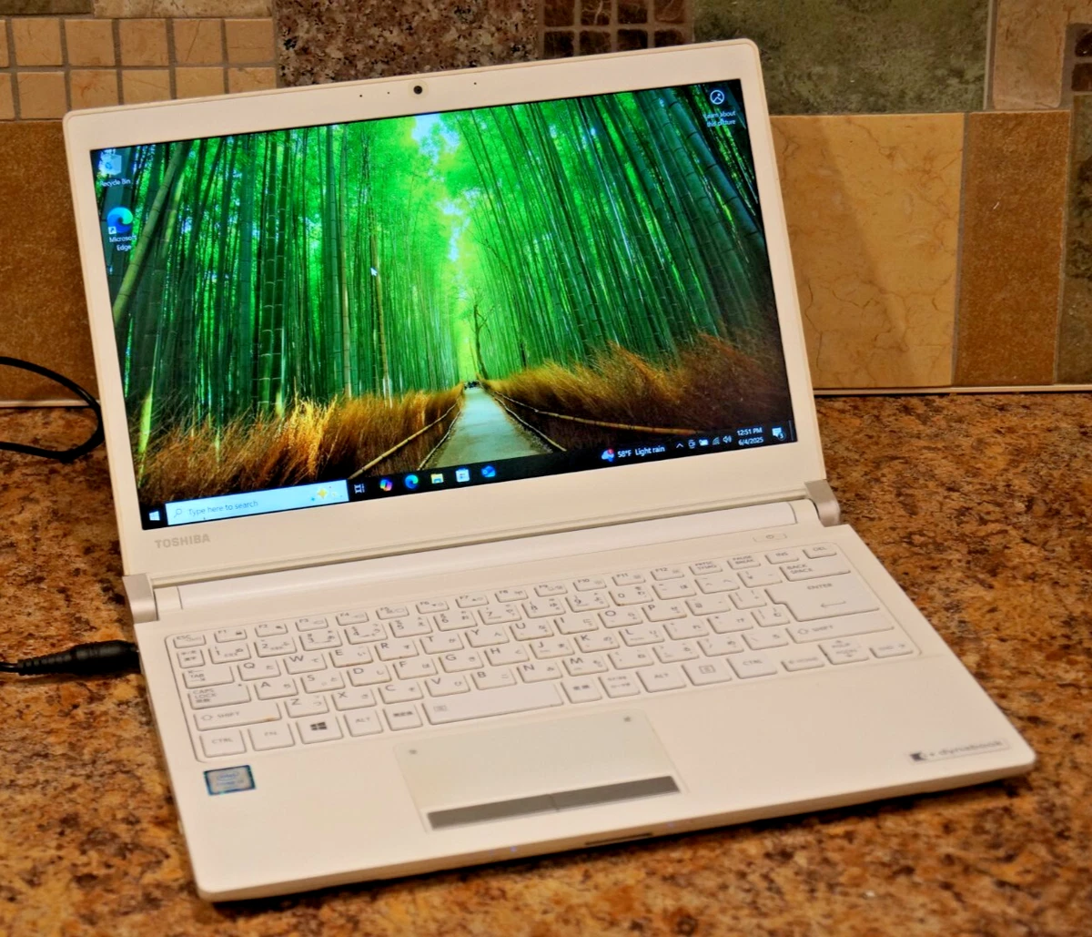 Las mejores ofertas en Toshiba 13-13.9 Inch PC Laptops & Netbooks