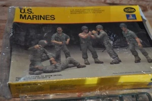 Vintage Testors Italeri U.S. Marines 1/35 Scale WWII Model Kit - #342 - Picture 1 of 2
