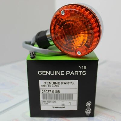 INDICADOR DE LUZ INTERMITENTE DELANTERO DERECHO KAWASAKI VULCAN VN900 OEM 23037-0108 Foto 1 de 2