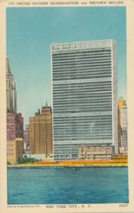 NEW YORK CITY - United Nations Headquarters and Midtown Skyline - Picture 1 of 2