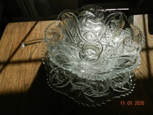 Punch bowl underplate LE Smith Glass Co.old mold “Galaxy” Glass 11 CUPS LADLE - Picture 1 of 6