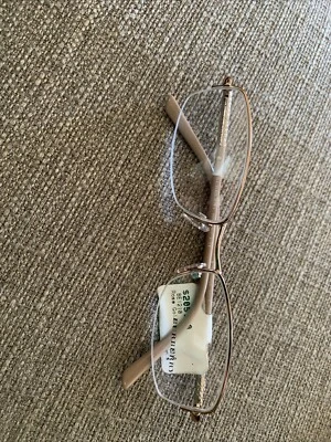 眼镜框巴宝莉玫瑰金裸色  — 第 1/4 张图片