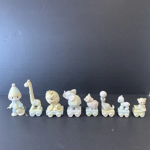 Precious Moments Birthday Train Set: Baby Thru Age 6 + Clown Leader - Picture 1 of 19
