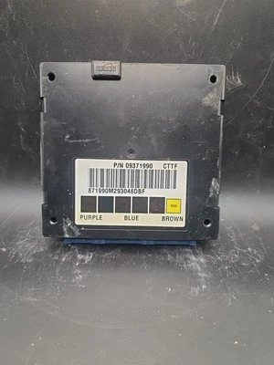 1999-2000 Chevrolet Silverado Body Control Module Used 09371990 OEM - Image 1 of 2